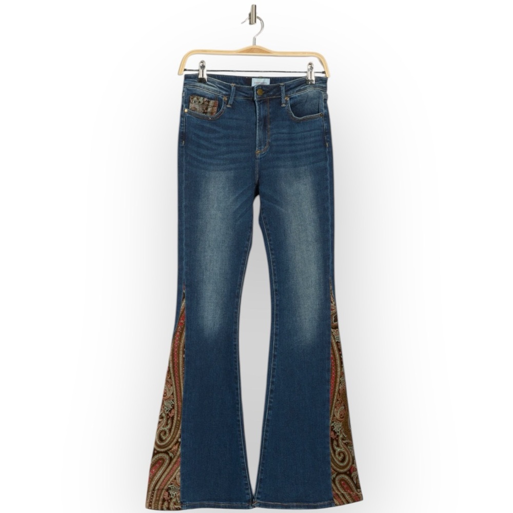 NWT Driftwood Women's Blue Flared Jeans with Paisley Detail size 27